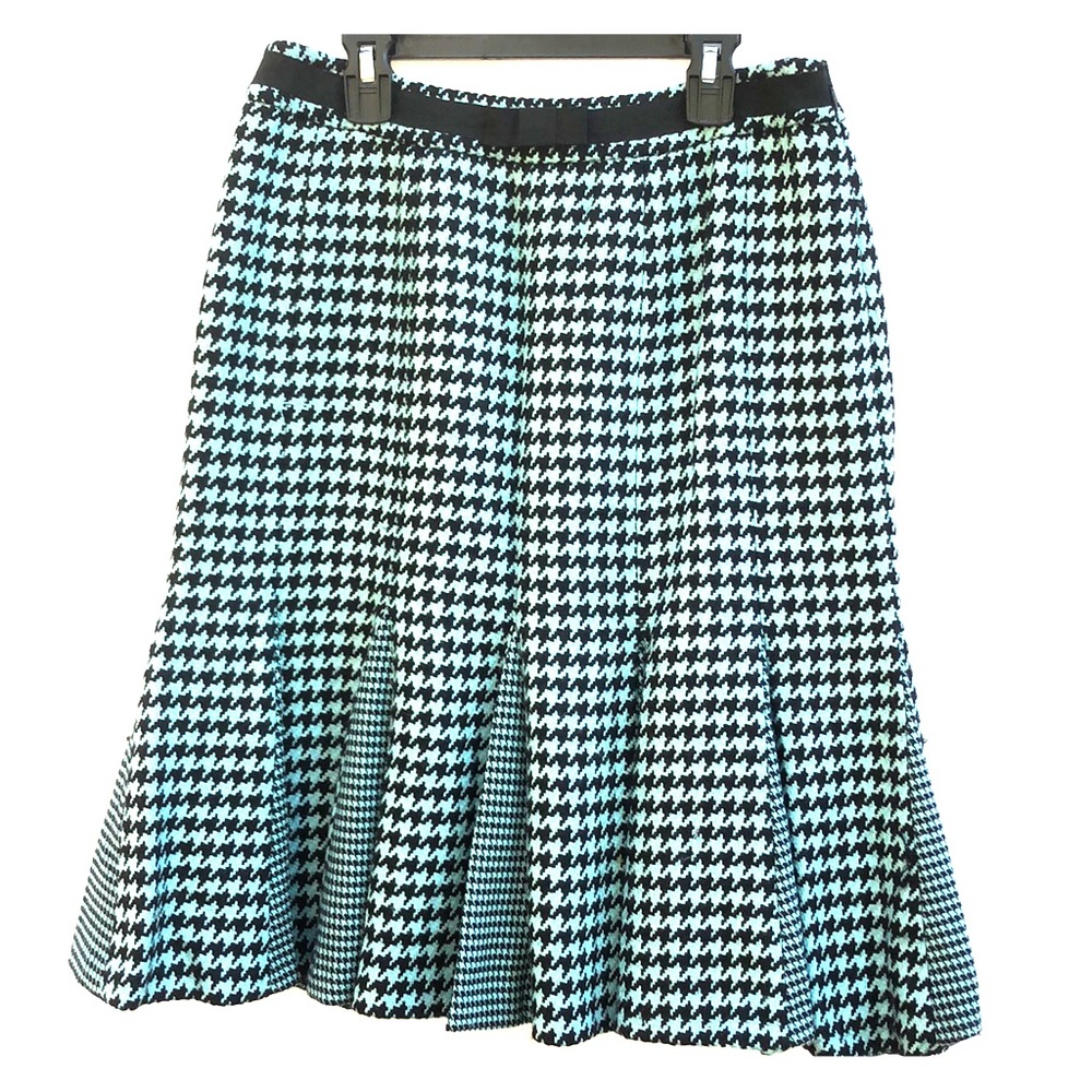 Wool and cashmere skirt